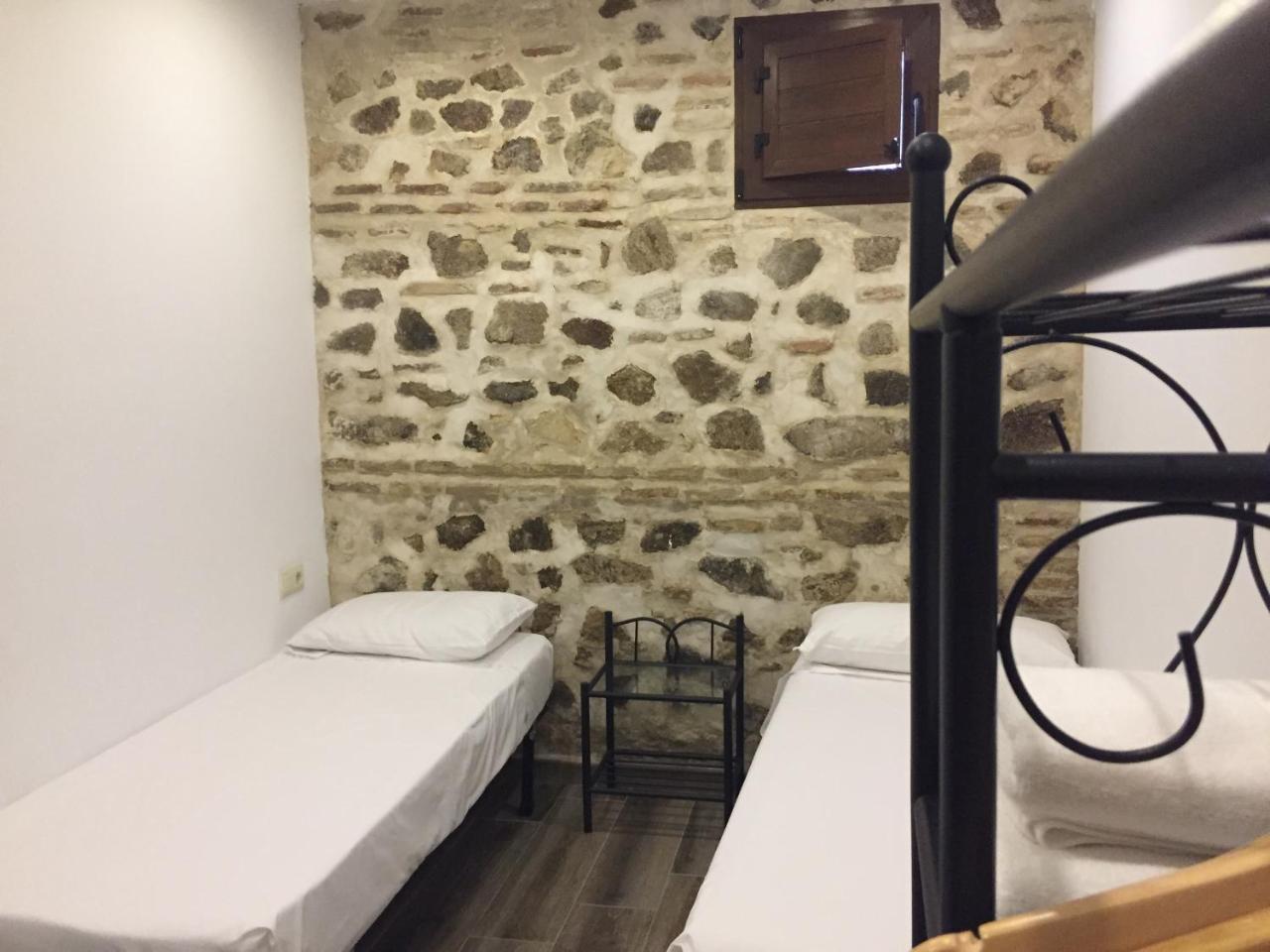 Apartamento Tolaitola Toledo Exterior photo