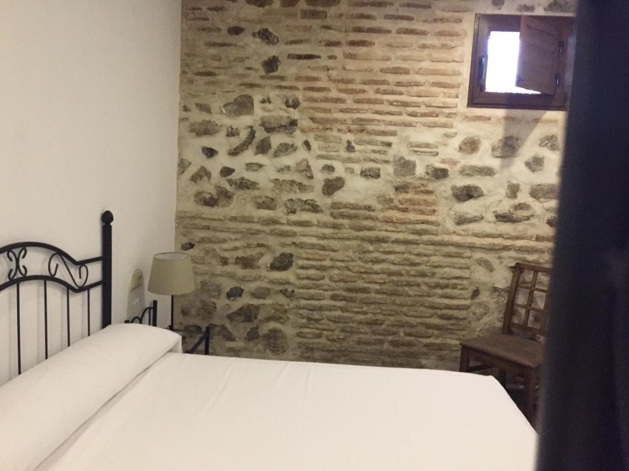 Apartamento Tolaitola Toledo Exterior photo