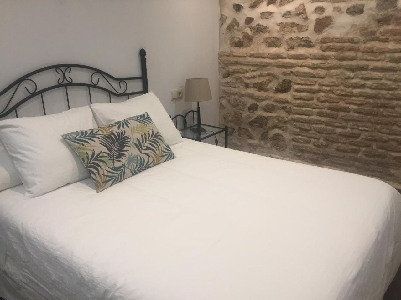 Apartamento Tolaitola Toledo Exterior photo